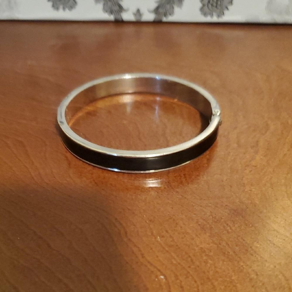 Banana Republic Black Enamel And Silver Bangle Bracelet